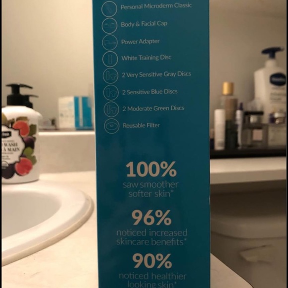 PMD- Personal Microderm - Picture 3 of 4